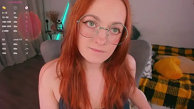 Snapshot of Alice_CutePerv chatting on 11/23/25, 03:00 Alice CutePerv online show from 11/23/25, 03:00