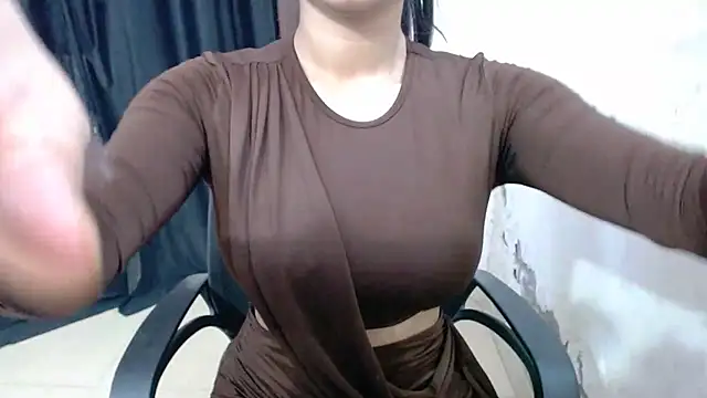 sweet-alia online show from 04/21/26, 11:17