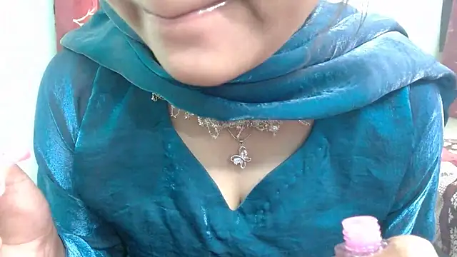 sweet-alia online show from 04/07/26, 10:28