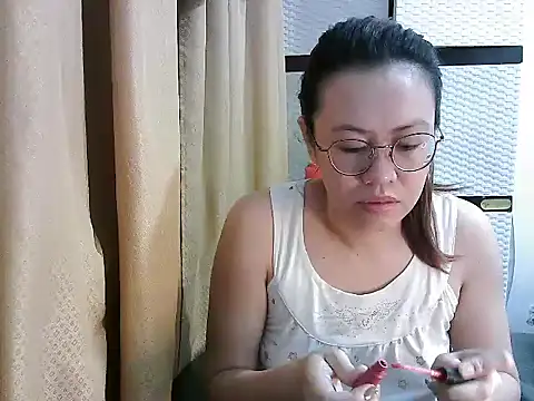 crizzybel online show from 11/10/25, 09:20