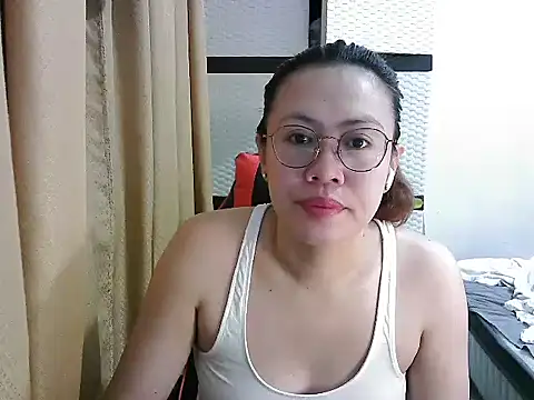 crizzybel online show from 10/03/25, 06:09