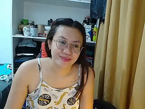 Snapshot of crizzybel chatting on 02/13/26, 09:59 crizzybel online show from 02/13/26, 09:59