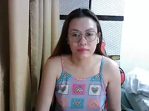 crizzybel online show from 10/15/25, 07:33