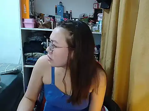 crizzybel online show from 12/17/25, 06:18