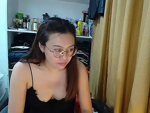 Snapshot of crizzybel chatting on 02/27/26, 06:52 crizzybel online show from 02/27/26, 06:52
