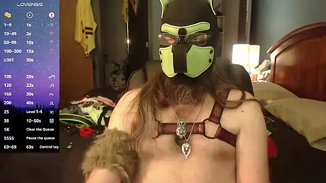 Snapshot of kinkywolf429 chatting on 06/04/26, 04:55 kinkywolf429 online show from 06/04/26, 04:55