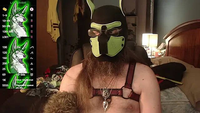 Snapshot of kinkywolf429 chatting on 07/06/26, 10:12 kinkywolf429 online show from 07/06/26, 10:12