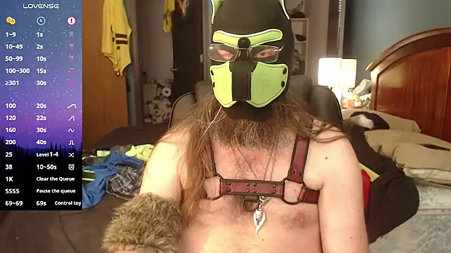 Snapshot of kinkywolf429 chatting on 06/14/26, 10:00 kinkywolf429 online show from 06/14/26, 10:00