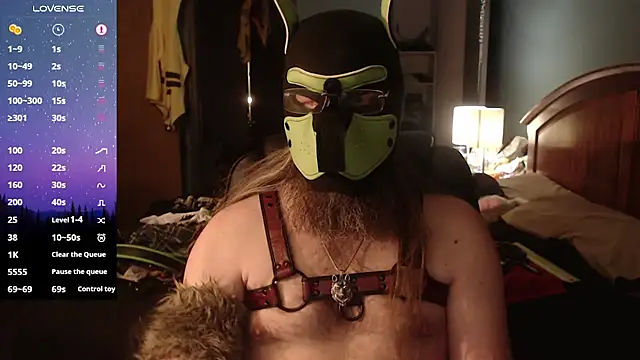 Snapshot of kinkywolf429 chatting on 06/01/26, 05:51 kinkywolf429 online show from 06/01/26, 05:51