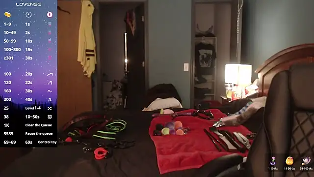 kinkywolf429 online show from 03/23/26, 06:08