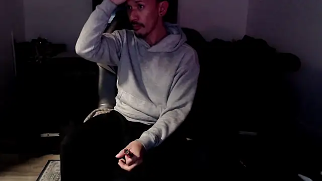 Snapshot of inc25cb@xh chatting on 02/07/26, 08:55 inc25cbxh online show from 02/07/26, 08:55