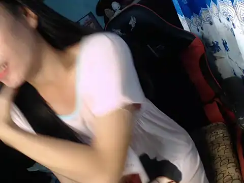 Snapshot of sexysassymirax chatting on 02/05/26, 05:25 sexysassymirax online show from 02/05/26, 05:25