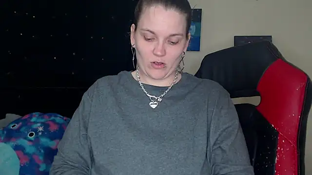 Snapshot of ToxicLilly chatting on 02/01/25, 09:11 ToxicLilly online show from 02/01/25, 09:11