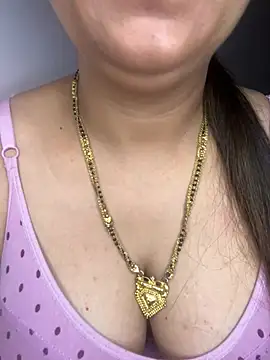 Snapshot of Zoya_Varma004 chatting on 07/09/26, 11:20 Zoya Varma004 online show from 07/09/26, 11:20