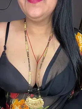 Zoya Varma004 online show from 10/27/25, 06:58