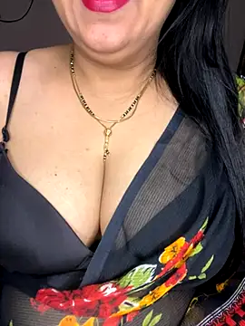 Zoya Varma004 online show from 11/08/25, 05:33