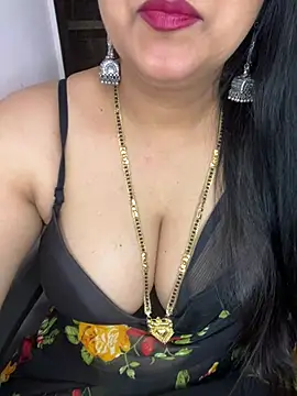 Zoya Varma004 online show from 03/05/26, 09:17