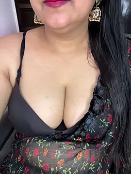 Zoya Varma004 online show from 03/07/26, 05:36