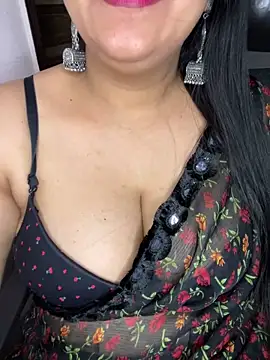 Zoya Varma004 online show from 03/11/26, 06:24