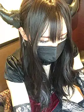 Chika-ch online show from 10/31/25, 03:58