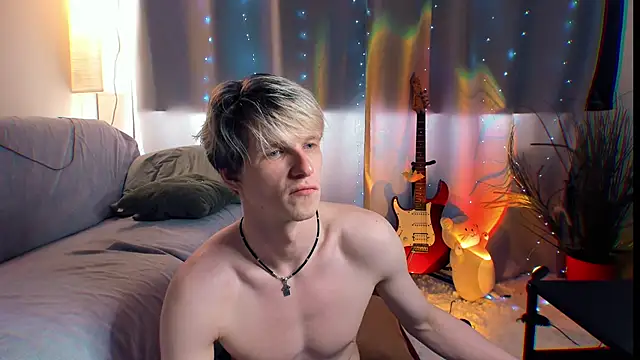 Breston Sweet online show from 04/12/26, 01:25