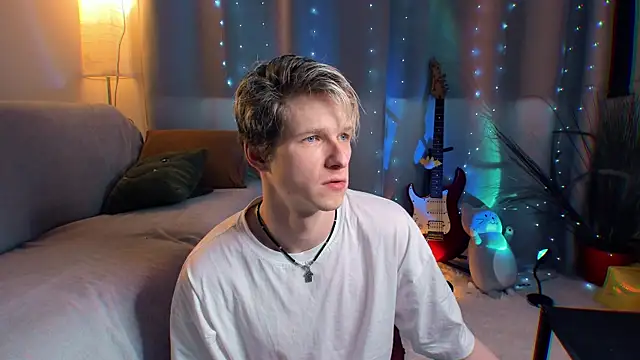 Breston Sweet online show from 04/04/26, 04:52