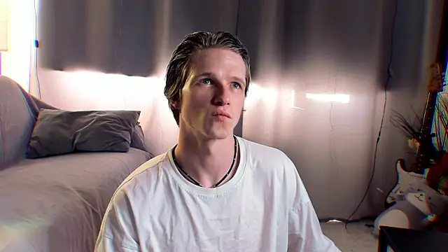 Snapshot of Breston_Sweet chatting on 06/12/26, 05:00 Breston Sweet online show from 06/12/26, 05:00