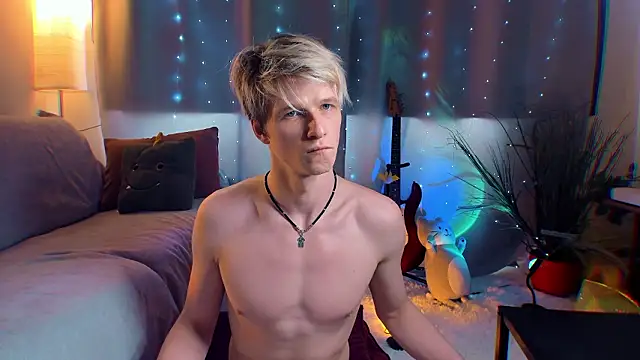 Breston Sweet online show from 03/30/26, 07:32