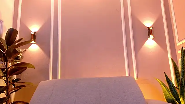 isa kiss online show from 04/27/26, 12:14