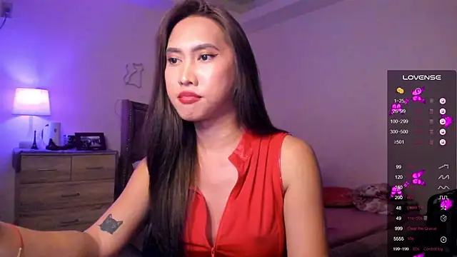 Snapshot of BombshellPH chatting on 01/19/25, 08:51 BombshellPH online show from 01/19/25, 08:51