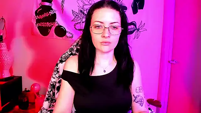 MelroseStrip online show from 11/30/25, 07:25