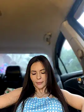 PrincessaHill  online show from 12/04/25, 06:23