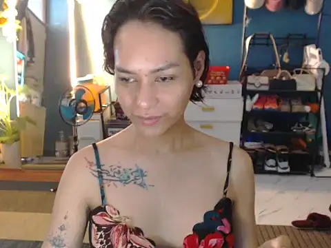 Snapshot of BonaBarrameda chatting on 06/23/26, 05:49 BonaBarrameda online show from 06/23/26, 05:49