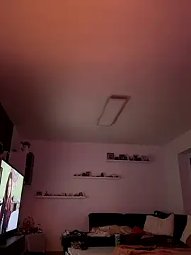 newMichelle online show from 12/05/24, 07:33