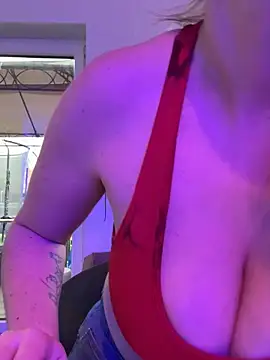 newMichelle online show from 11/10/25, 07:13