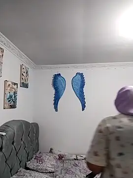 Keyla01  online show from 10/21/25, 02:05