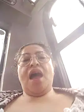 Keyla01  online show from 11/17/25, 11:25