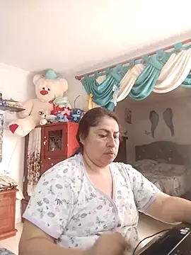 Snapshot of Keyla01_ chatting on 10/01/25, 04:44 Keyla01 online show from 10/01/25, 04:44