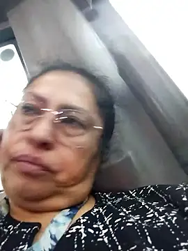 Keyla01  online show from 12/04/25, 10:58