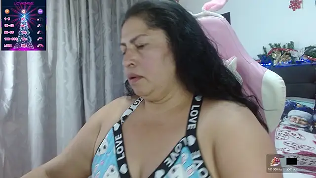 Keyla01  online show from 12/18/25, 04:22