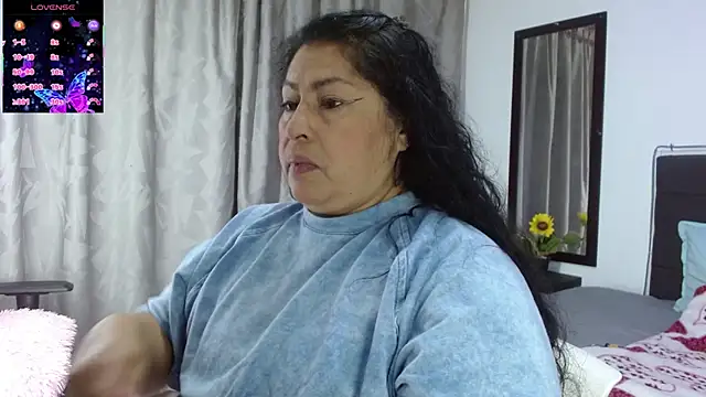 Snapshot of Keyla01_ chatting on 02/01/26, 02:48 Keyla01 online show from 02/01/26, 02:48