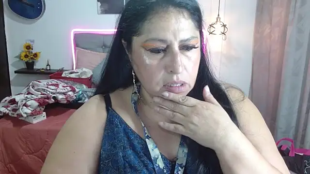 Snapshot of Keyla01_ chatting on 06/16/26, 06:52 Keyla01 online show from 06/16/26, 06:52