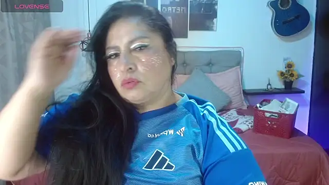 Keyla01  online show from 06/18/26, 06:46