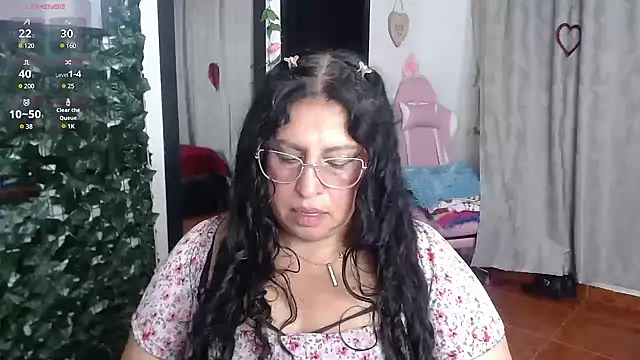 Snapshot of Keyla01_ chatting on 03/13/25, 11:38 Keyla01 online show from 03/13/25, 11:38