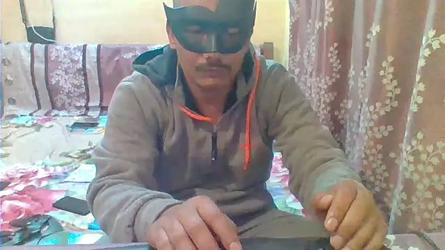 Snapshot of Nikki_Nikku chatting on 01/22/25, 04:33 Nikki Nikku online show from 01/22/25, 04:33