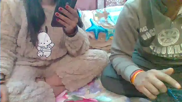 Snapshot of Nikki_Nikku chatting on 12/24/24, 02:33 Nikki Nikku online show from 12/24/24, 02:33