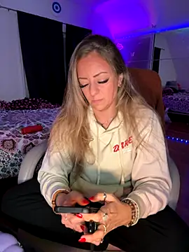 sage love online show from 10/07/25, 03:07