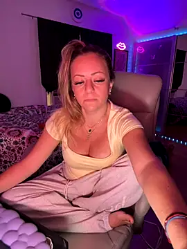 sage love online show from 10/08/25, 06:19