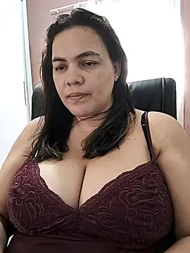 pretty architect online show from 11/07/25, 04:11