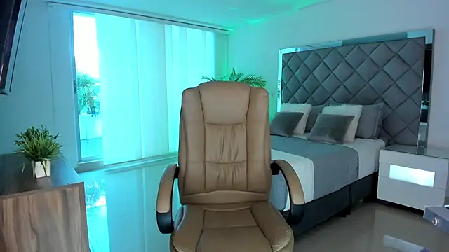 morganaramirez online show from 03/20/25, 07:46